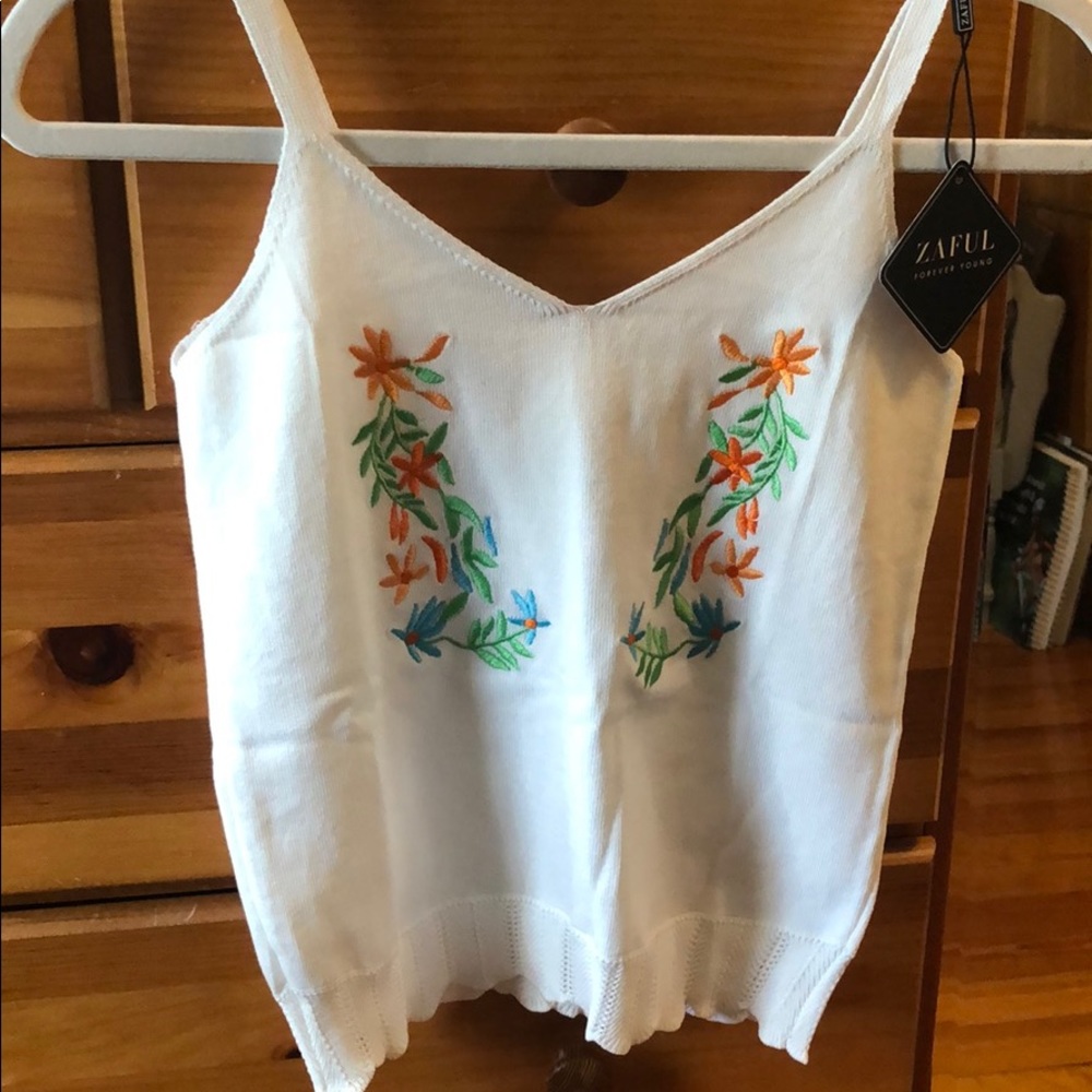 Never before used white knit tank